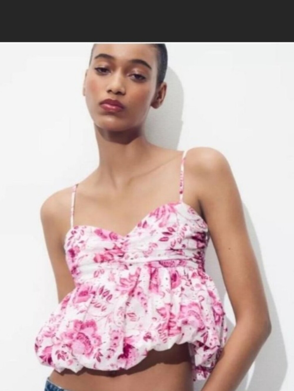 ZARA Women Pink Floral Ruffled Spaghetti Strap Crop Top